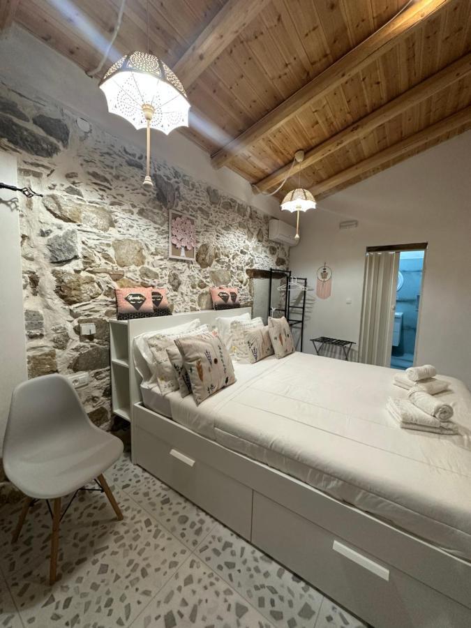 Cocooning Blue House Elafonisi Hotel Vathi  Exterior photo